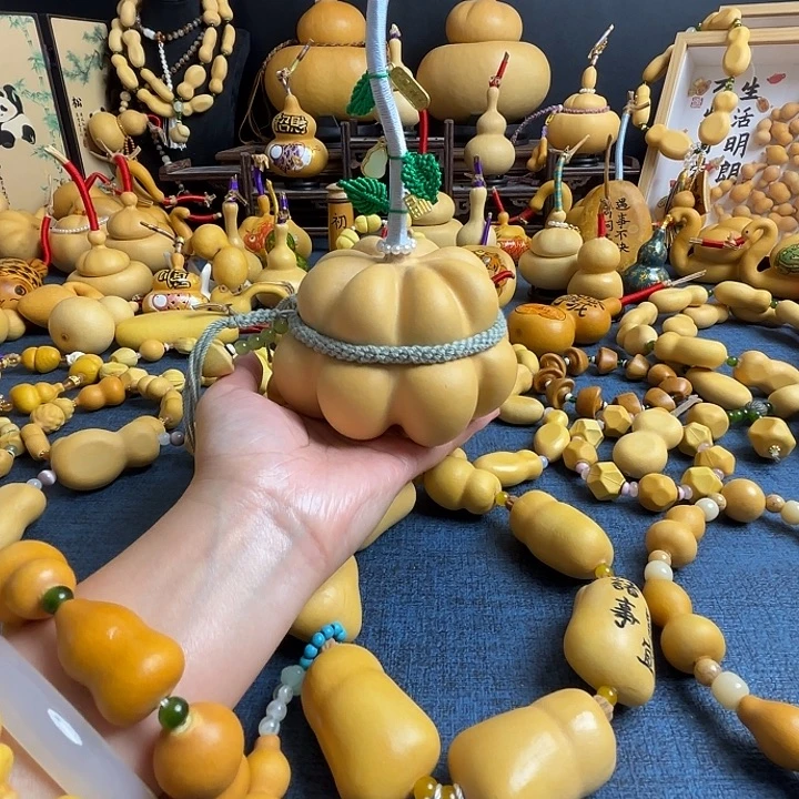 有机玻璃福禄世家如意府小区门口