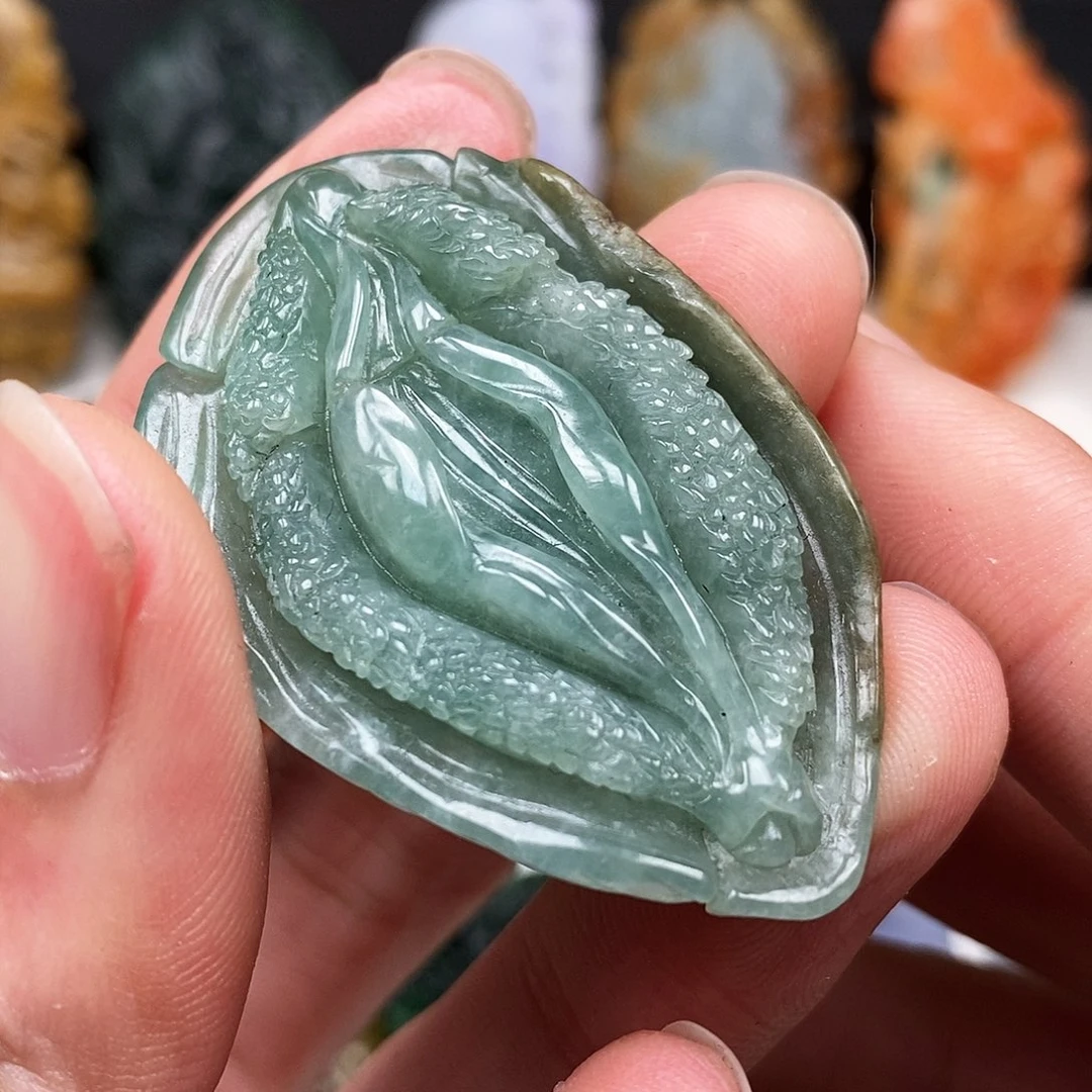 定制翡翠未镶嵌翡翠