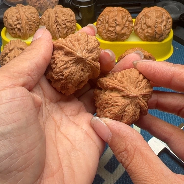 核桃文玩核桃奥迪