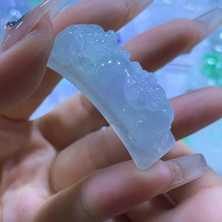 颈饰未镶嵌翡翠天然翡翠A货吊坠