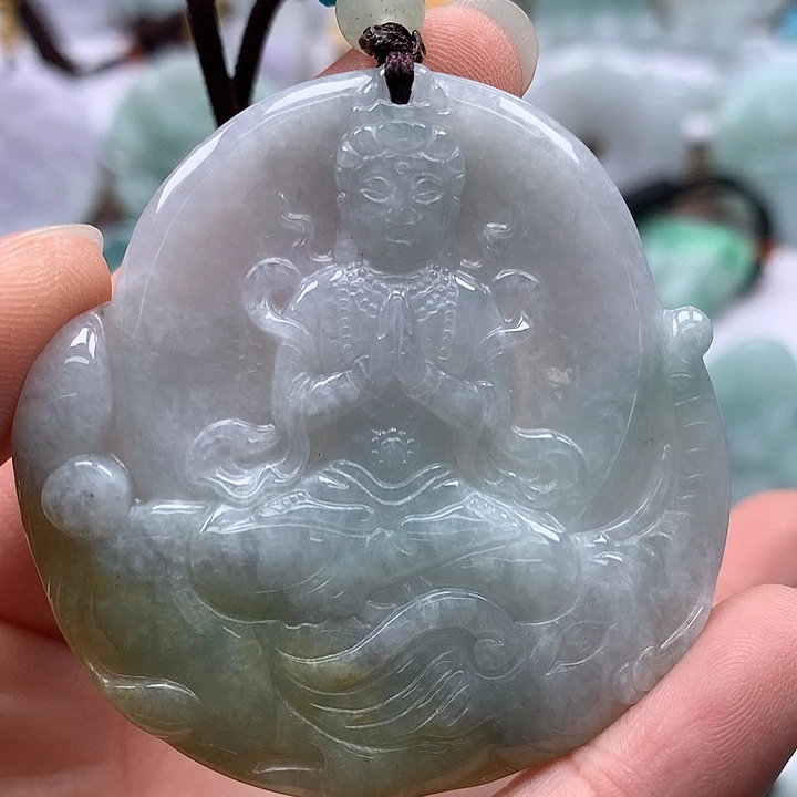 翡翠未镶嵌颈饰普贤菩萨多彩颜色福利