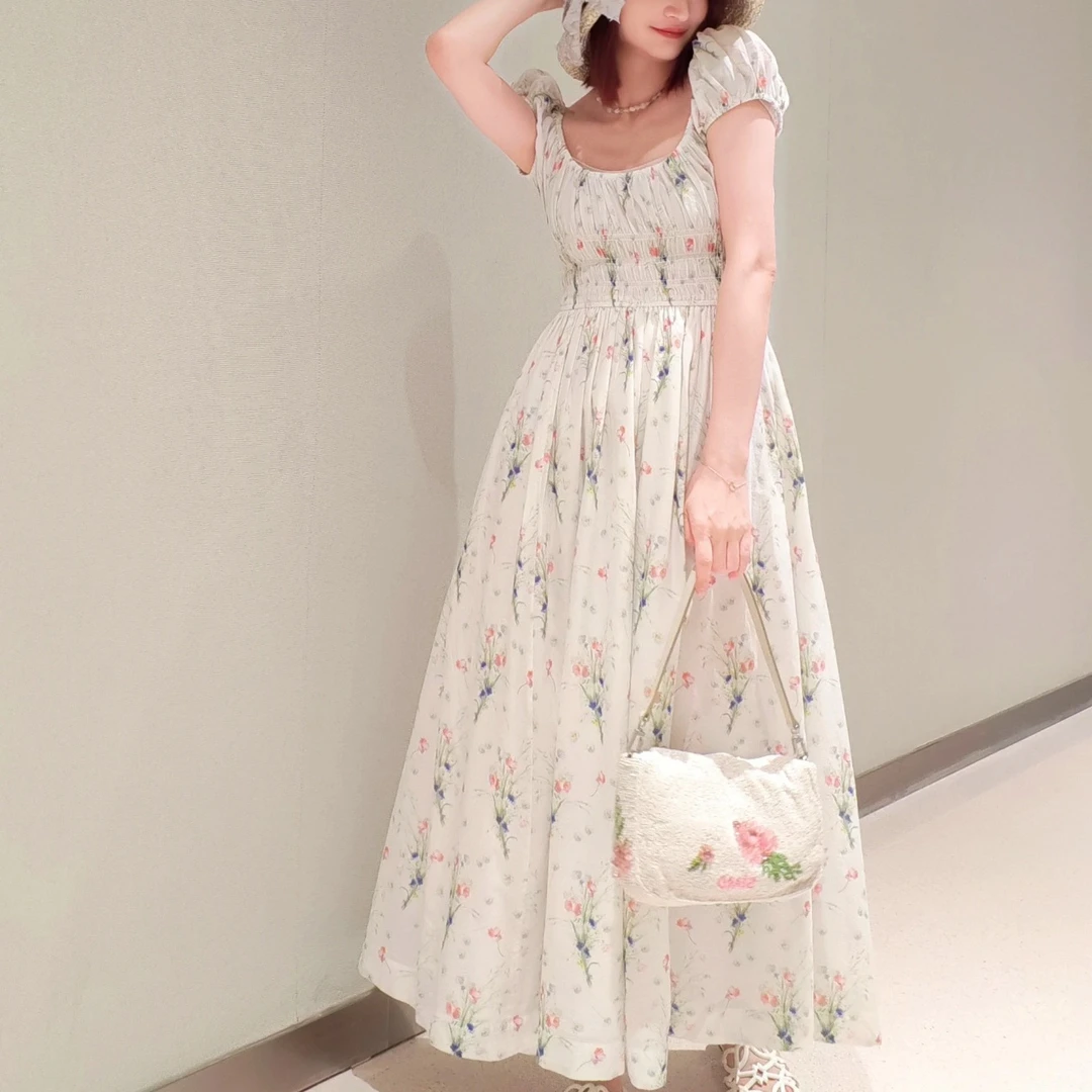 现货 轻奢风法式复古碎花泡泡袖领打揽收腰显瘦连衣裙女夏季新