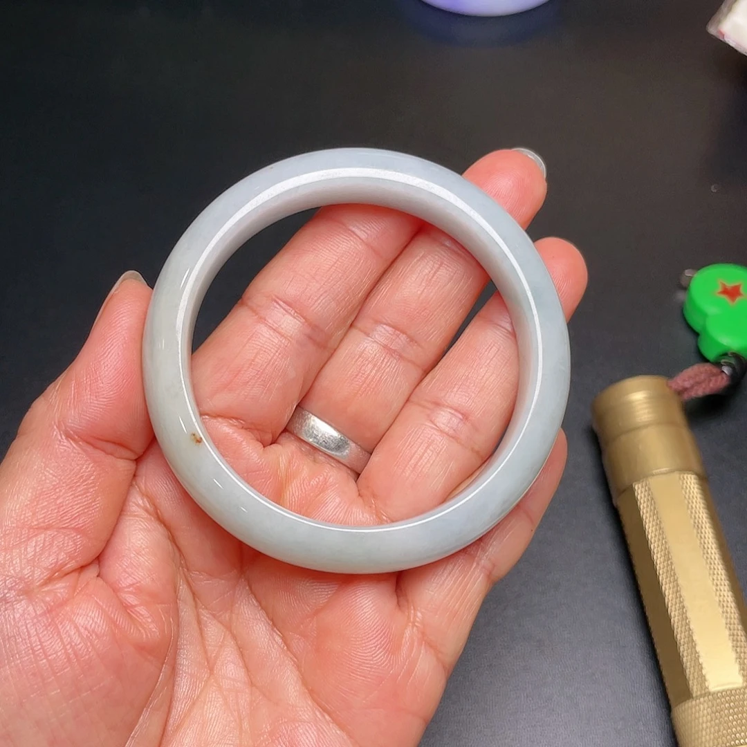 翡翠未镶嵌手镯天然翡翠手镯