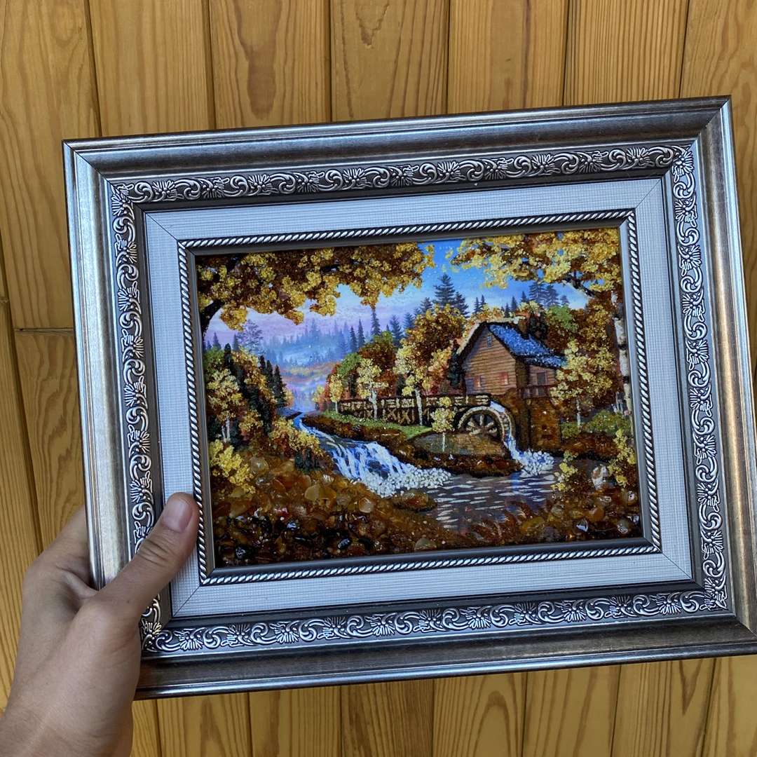 乌克兰蜜蜡风景画一幅（乌克兰基辅产）