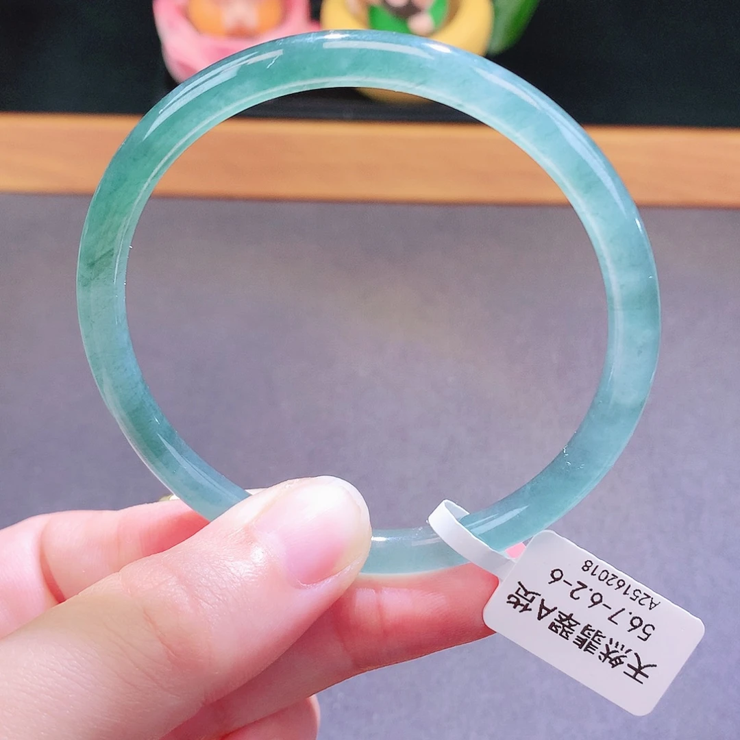 翡翠未镶嵌手镯天然翡翠