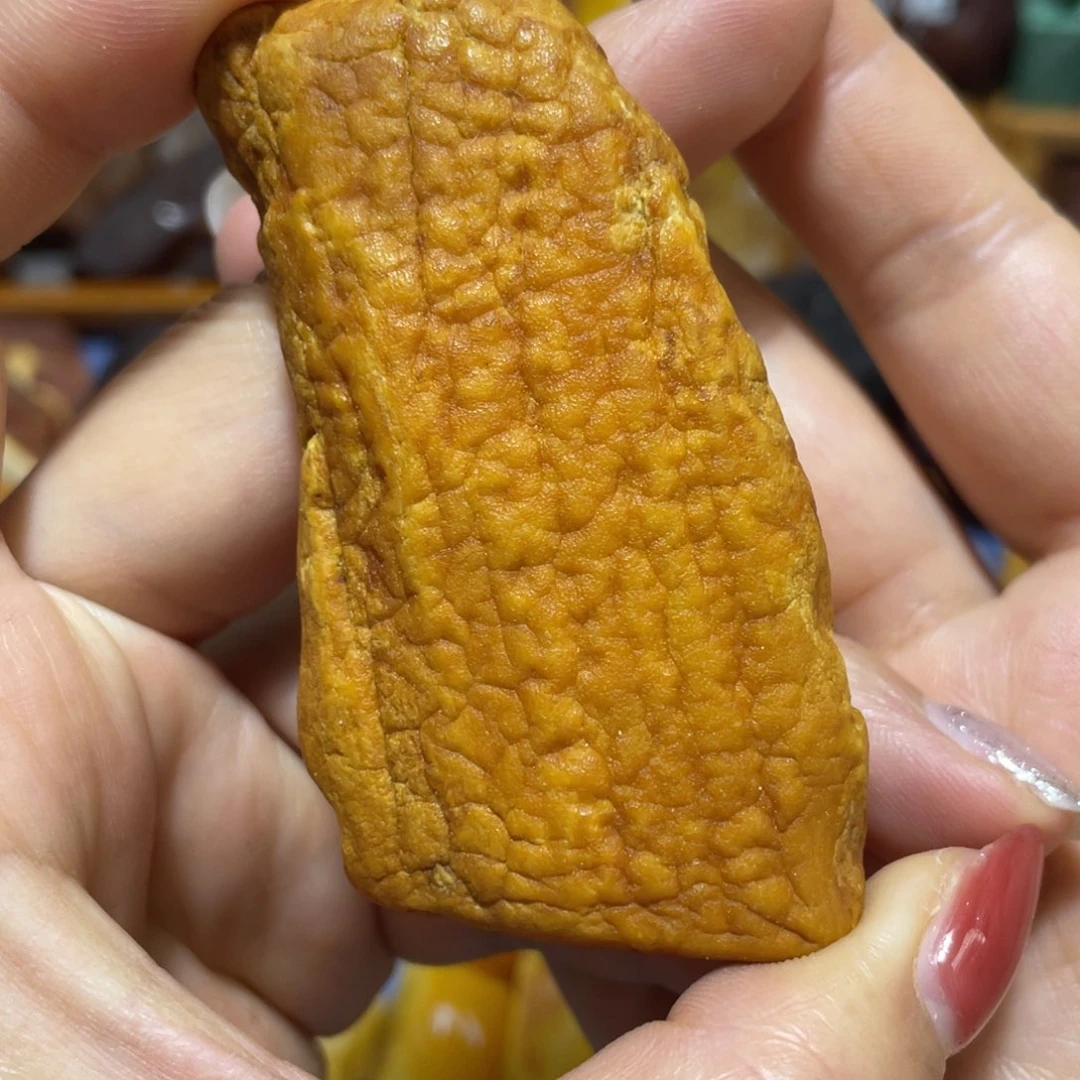 定制琥珀未镶嵌原石