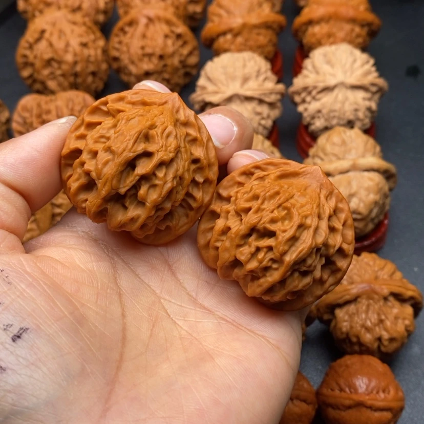 【闪购商品】文玩核桃把件39公子帽