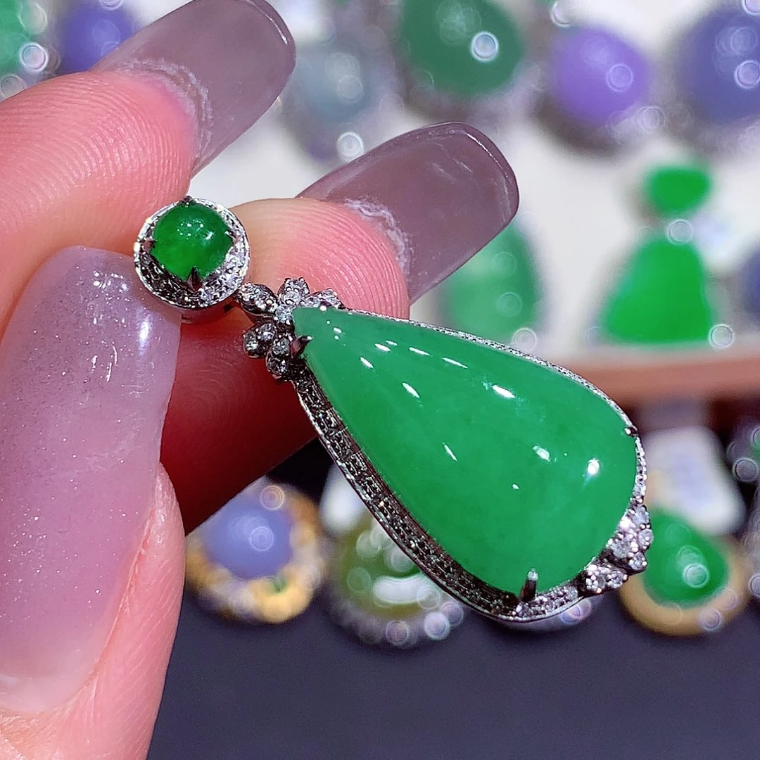 翡翠18K金镶嵌吊坠(不含链)