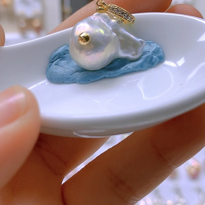 淡水珍珠颈饰合金