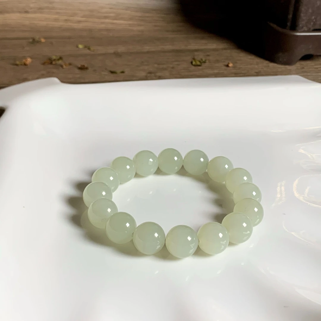 天然和田玉翠青手串12mm百搭素圈