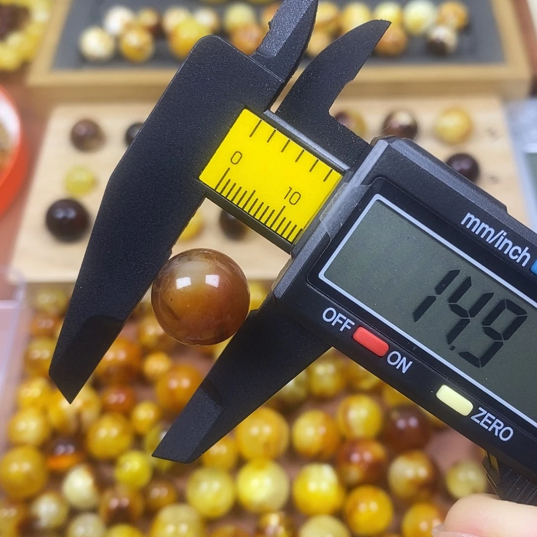 未镶嵌琥珀裸石蜜蜡376