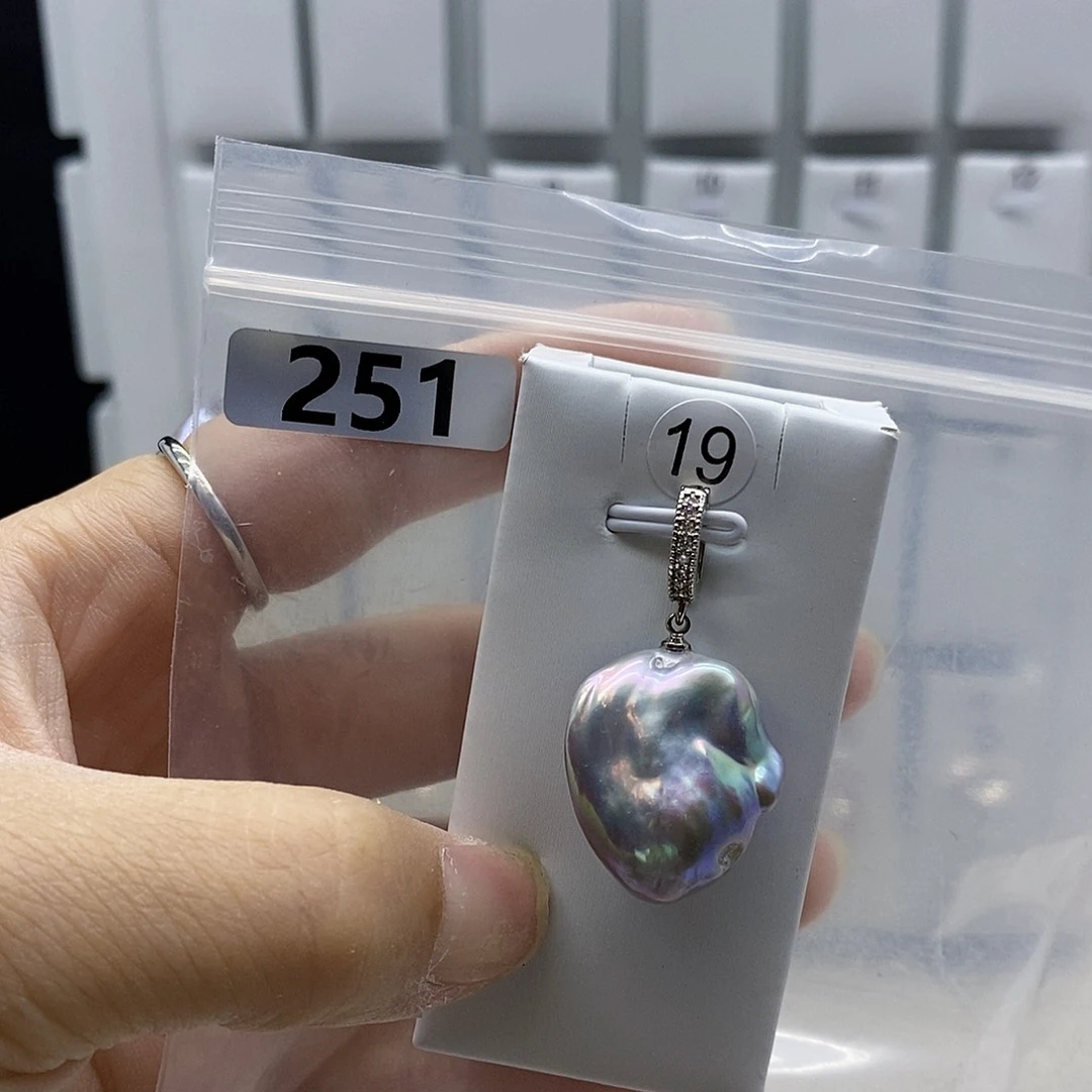 颈饰合金淡水珍珠