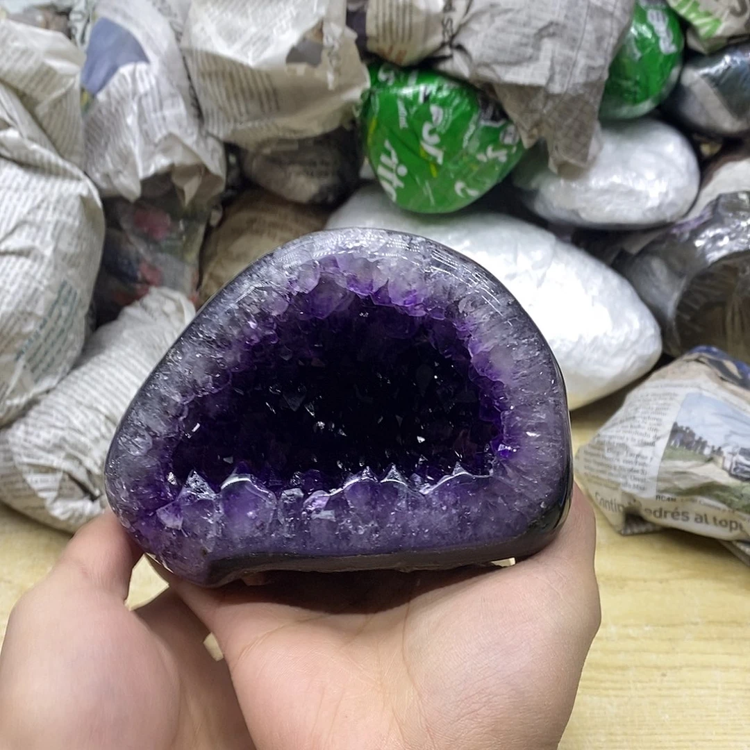 水晶大型摆件（非配饰）未镶嵌