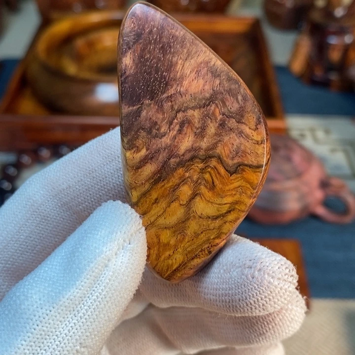 黄花梨/降香黄檀把件