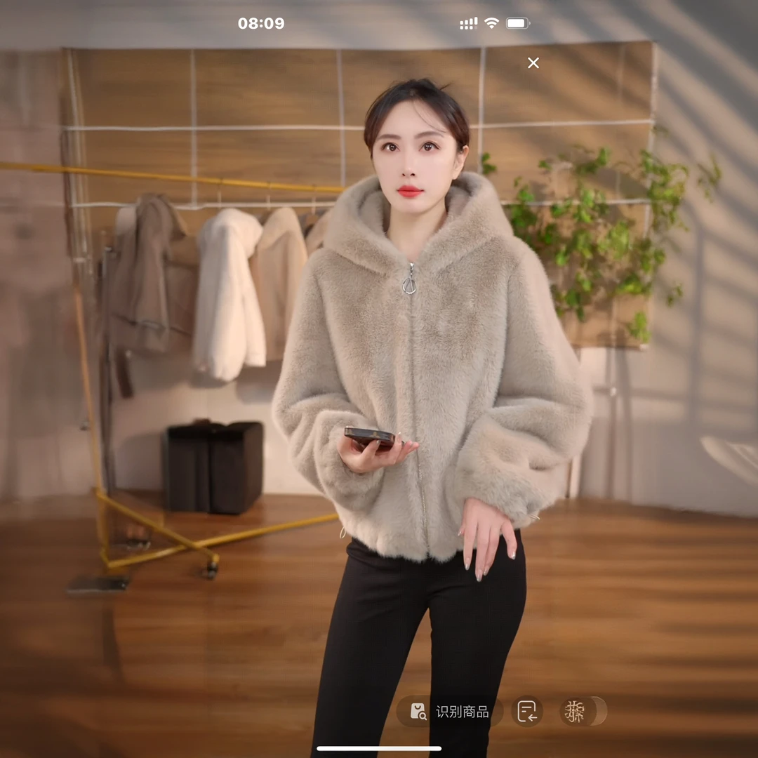 【珊老板】银兰貂新款皮毛一体罗兰貂连帽加厚短款休闲毛外套百搭