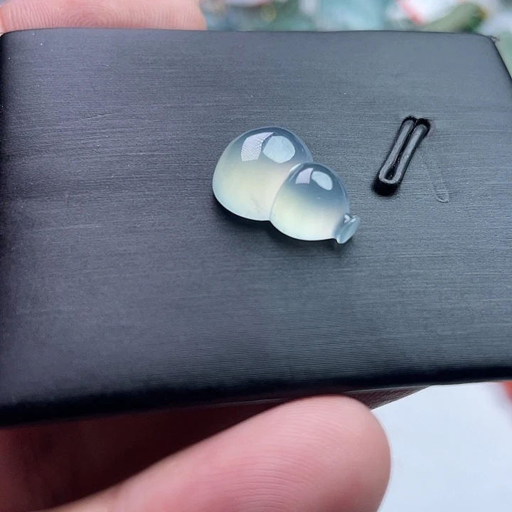 葬***风翡翠未镶嵌颈饰挂件