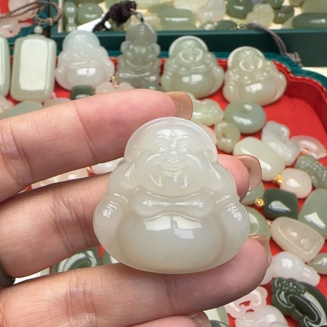 和田玉颈饰未镶嵌C****m