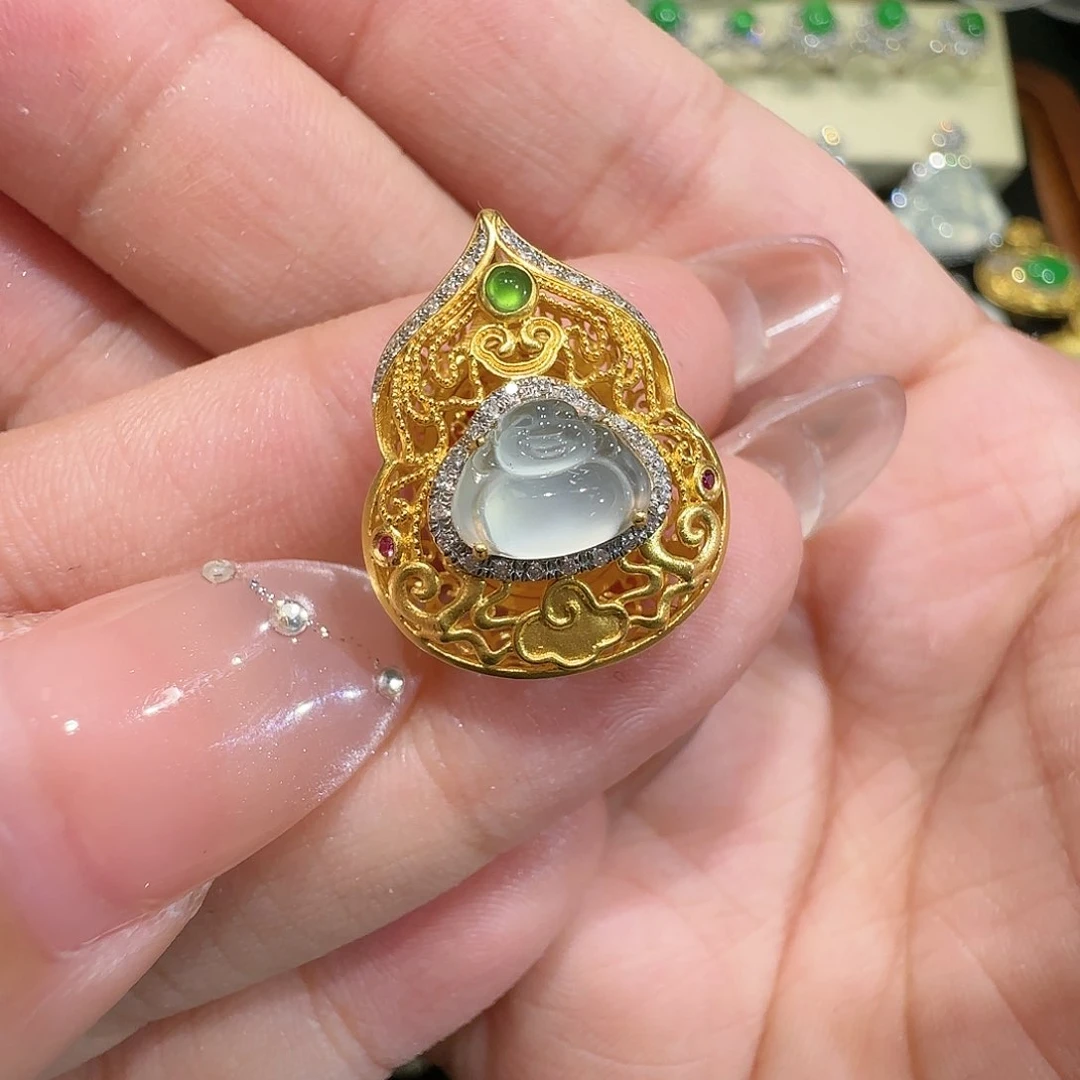 【闪购商品】18K金镶嵌戒指翡翠