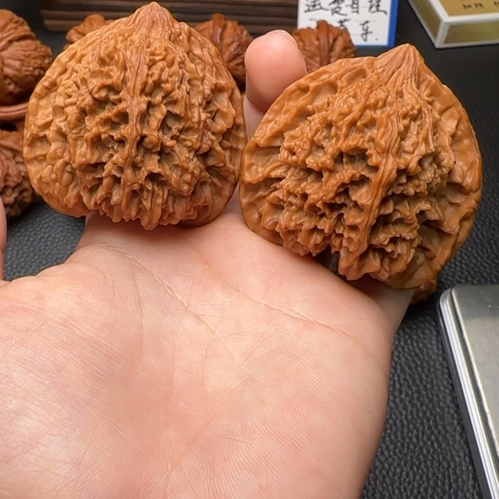 文玩核桃把件满天星