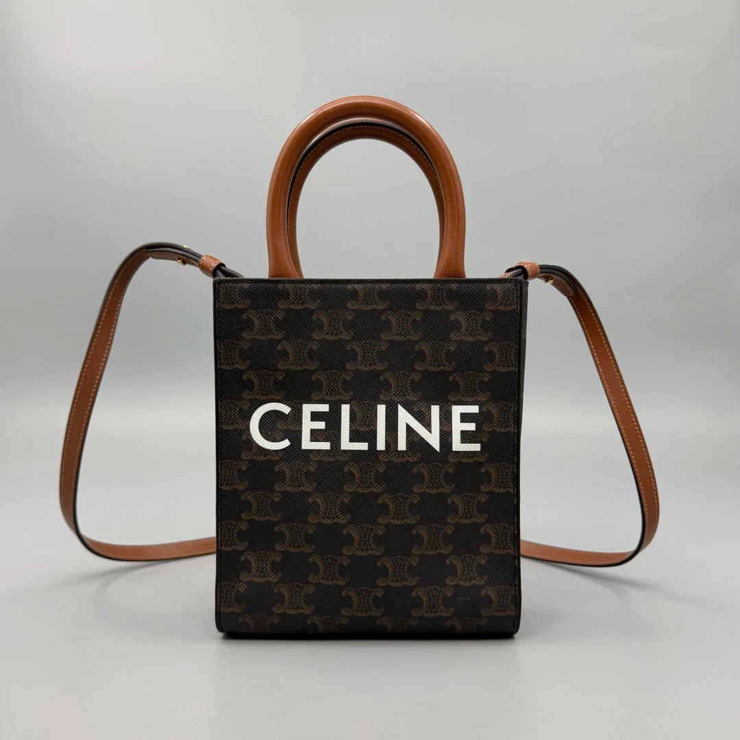 95新 Celine/思琳 Celine 凯旋门老花琴谱斜挎包 尺寸17*20 A3307