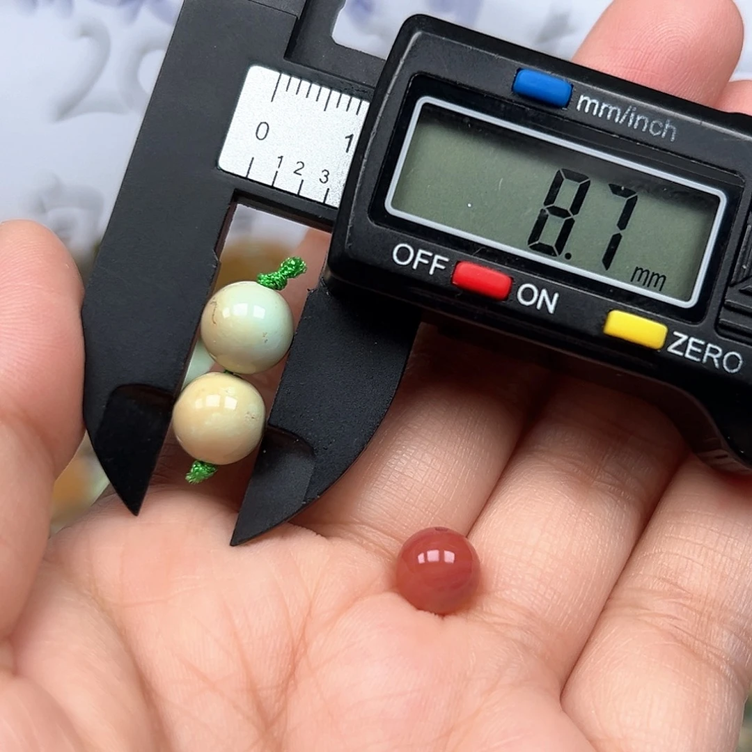 南红玛瑙未镶嵌珠宝奇石