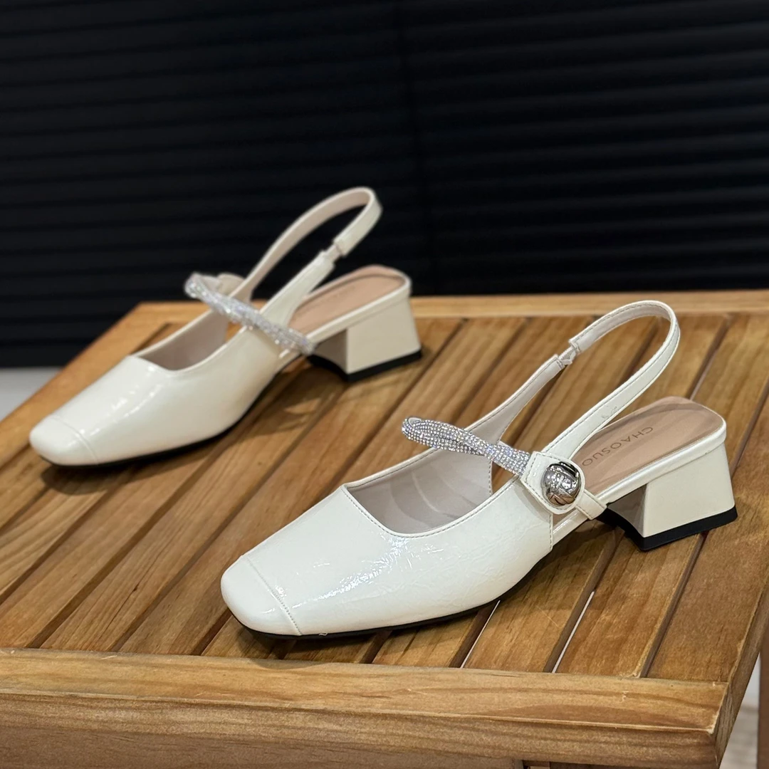 粗跟水钻后空玛丽珍包头凉鞋女2025夏新款仙女风配裙子高级感单鞋