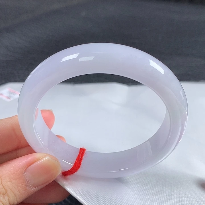 翡翠未镶嵌手镯