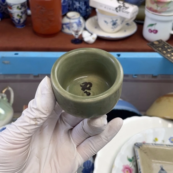 他家瓷器真美…开播了
