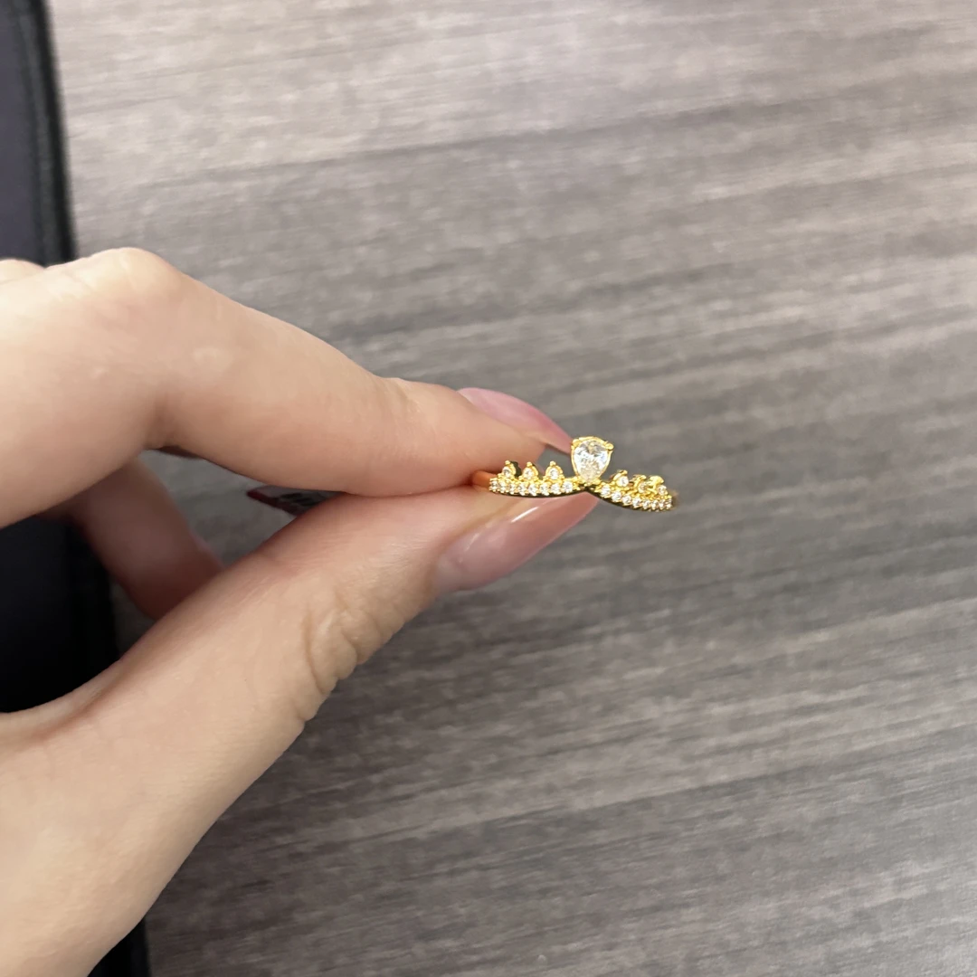 珍珍【足金999】白皇冠6D工艺（款号82HHL312）