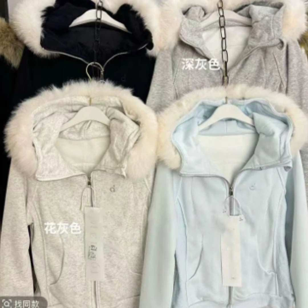 加绒刺绣d字母甩帽毛领瑜伽外套