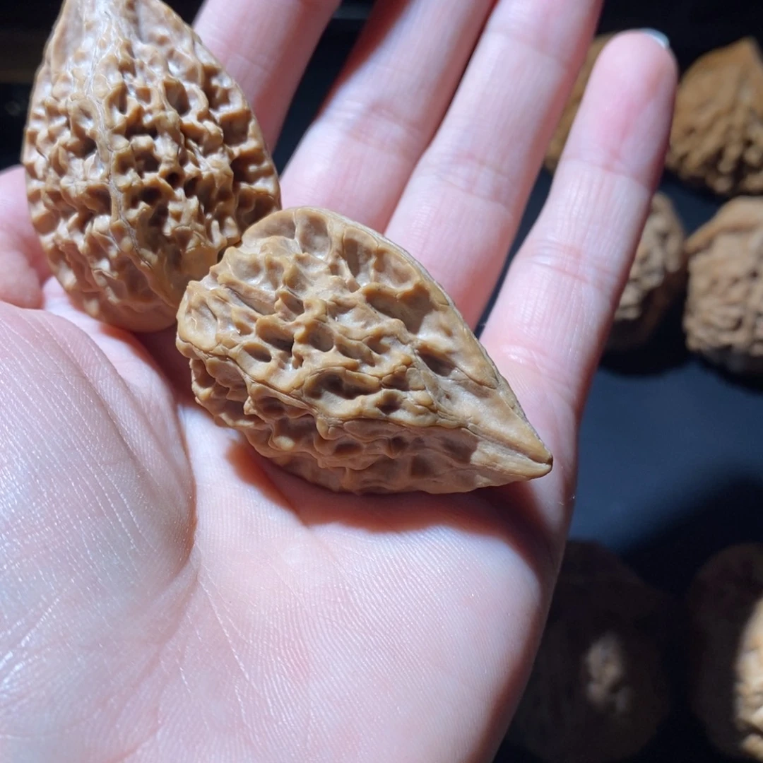 刘****吊坠文玩核桃霸王枪