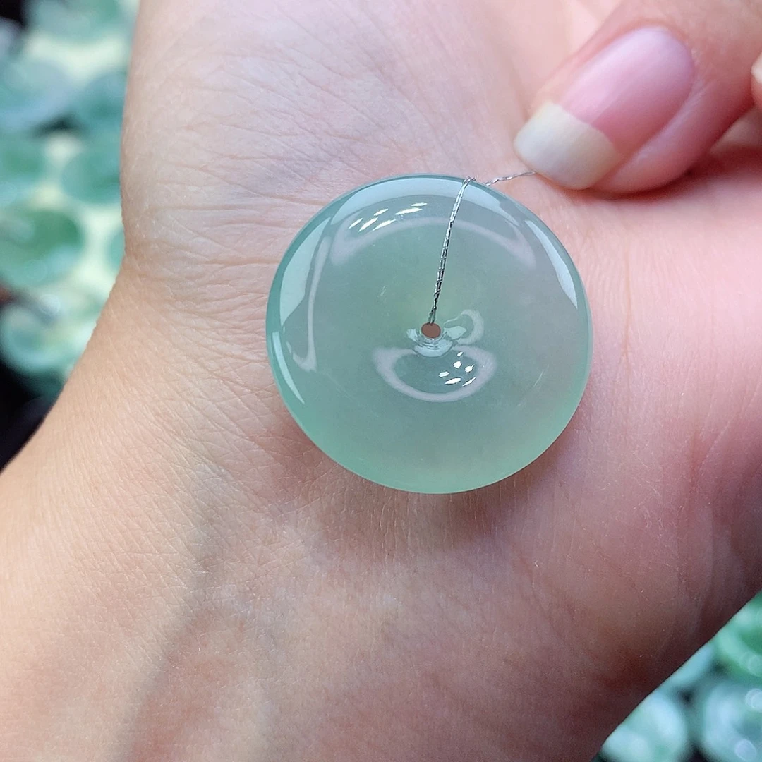 翡翠颈饰未镶嵌尺寸23.8-5.1