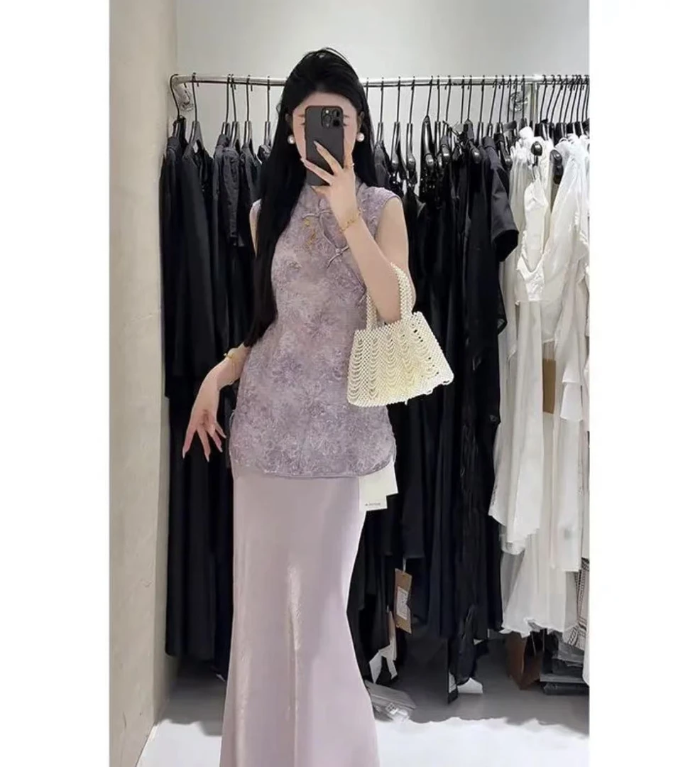 新中式国风立领盘扣提花无袖马甲搭配高腰缎面半身裙两件套