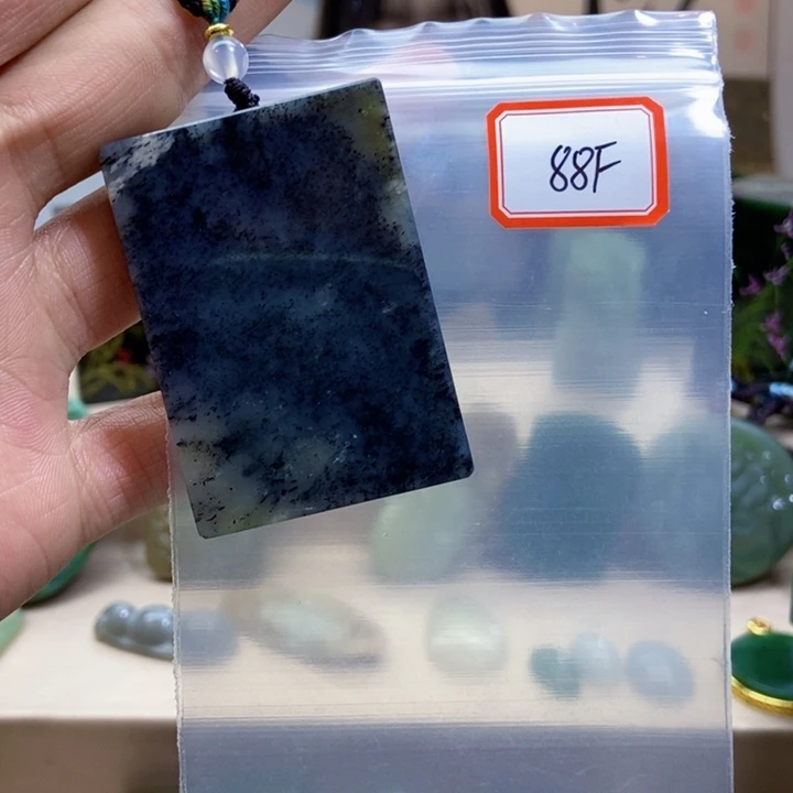 未镶嵌和田玉挂件