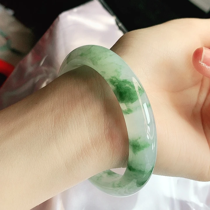 翡翠未镶嵌手镯缅甸天然a货翡翠手镯