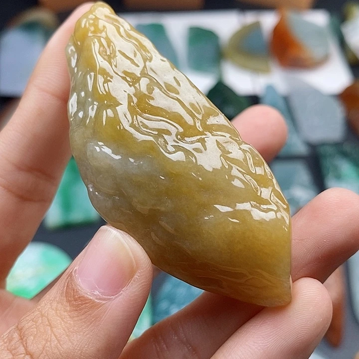 定制翡翠未镶嵌翡翠