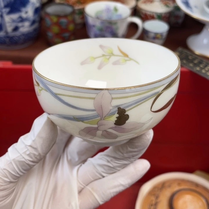 陶他家瓷器真美…开播了