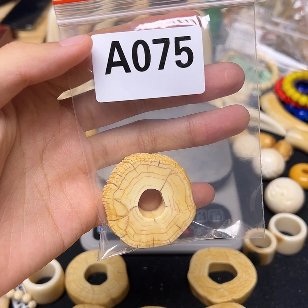 精***伦天然猛犸象牙雕刻品