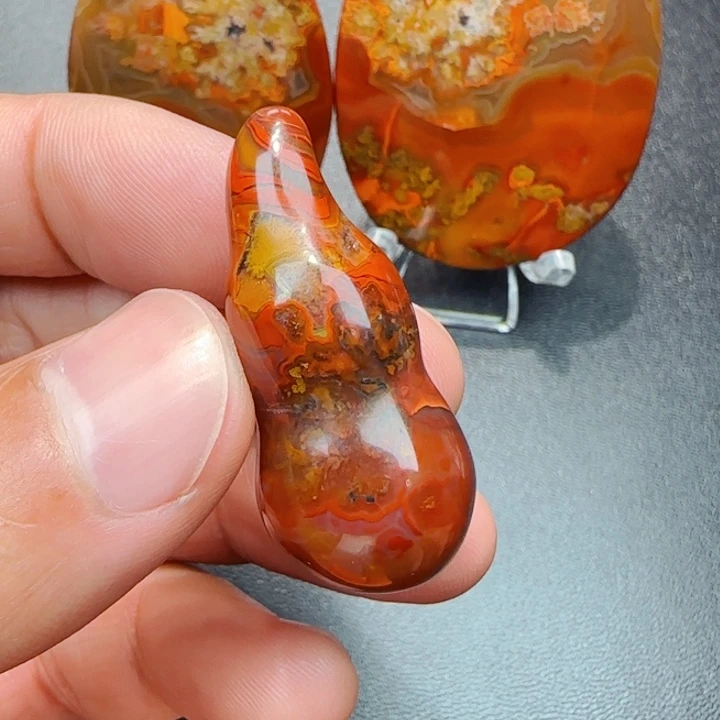 玛瑙/玉髓战国红未镶嵌用**悟