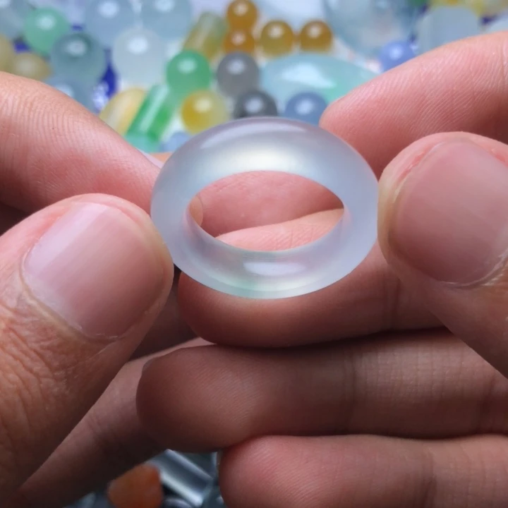 未镶嵌定制翡翠挂件