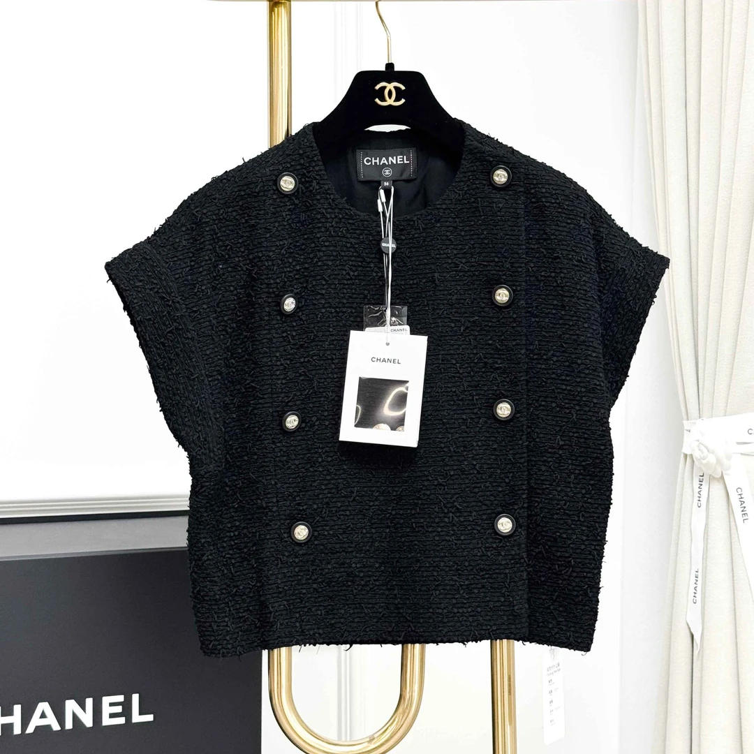 99新 Chanel/香奈儿 36码22N黑色绒面拼白色刺绣双C满logo马甲