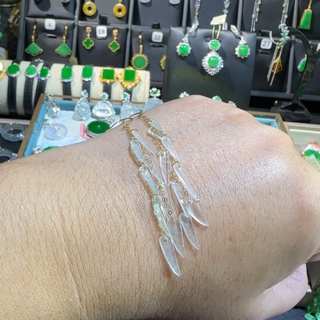 翡翠18K金镶嵌颈饰耳钩