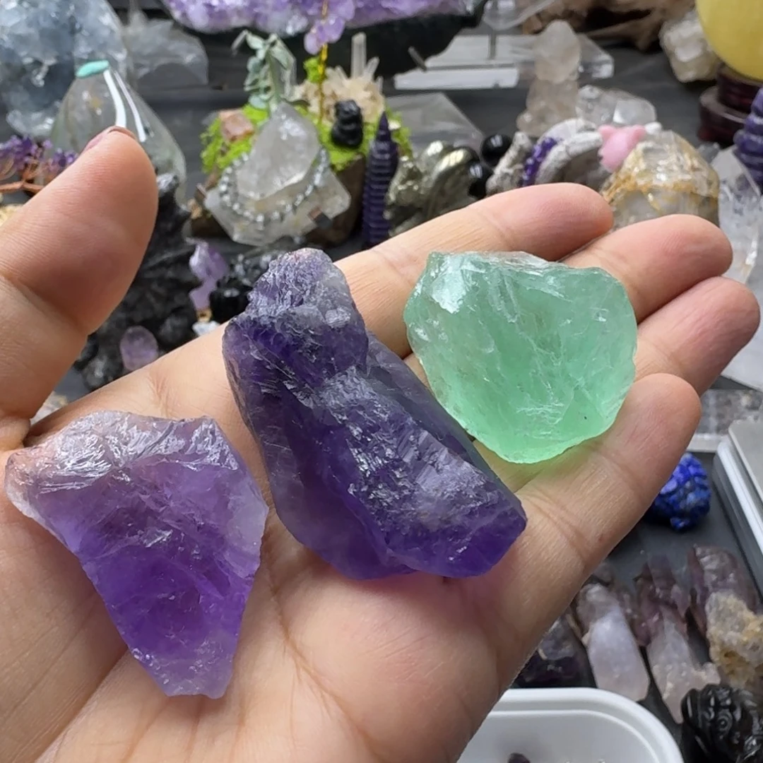 紫水晶和迎石的故事