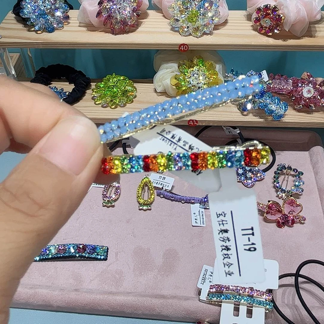 沉***默皮质铁合金发夹固定