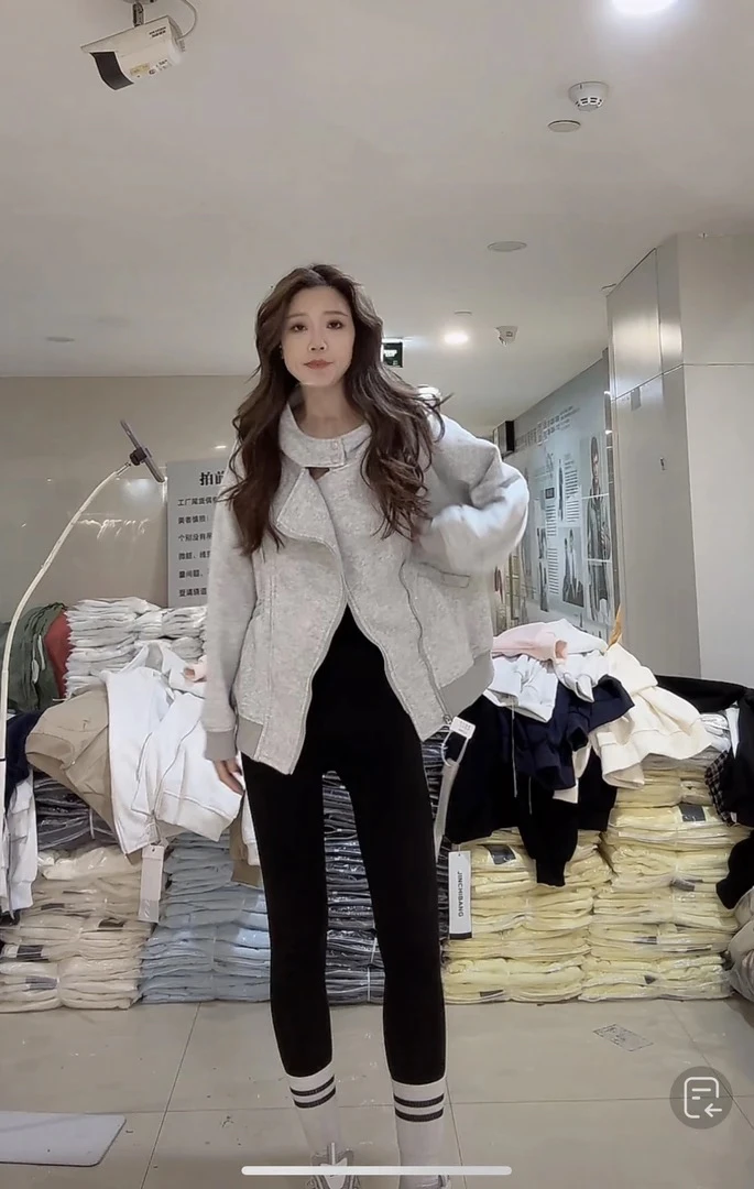 【柒汐】推荐韩版连帽卫衣外套8808