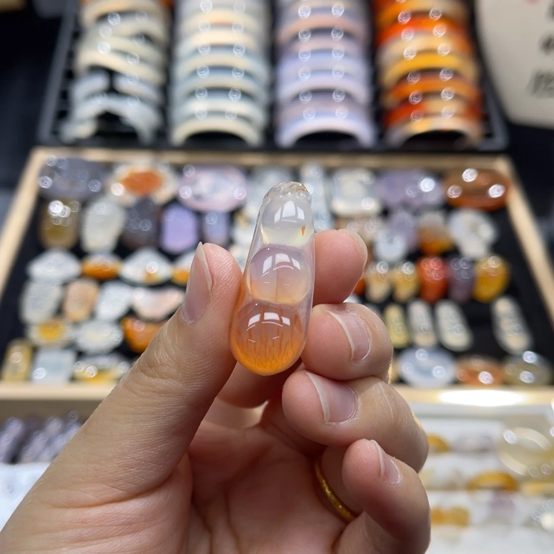 玛瑙/玉髓未镶嵌颈饰