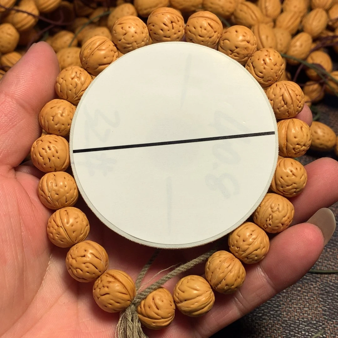 ****摇桃核手串30号链接了