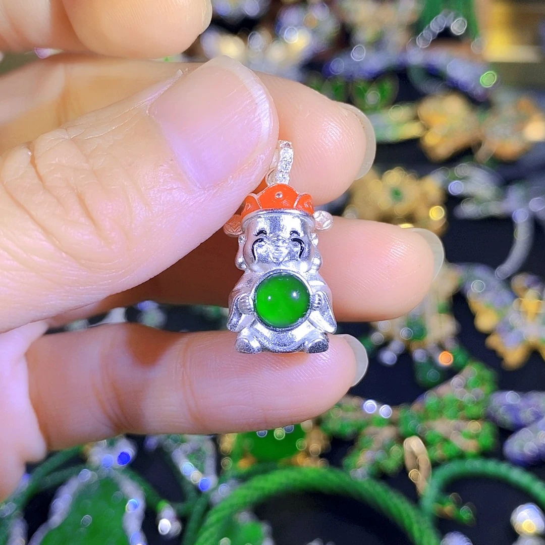 颈饰银S925镶嵌翡翠