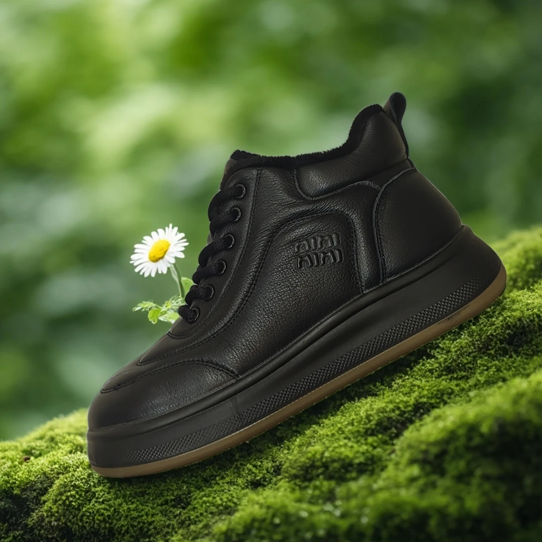 Yem26257女士真皮加绒休闲鞋，皮子好，底子软，又保暖