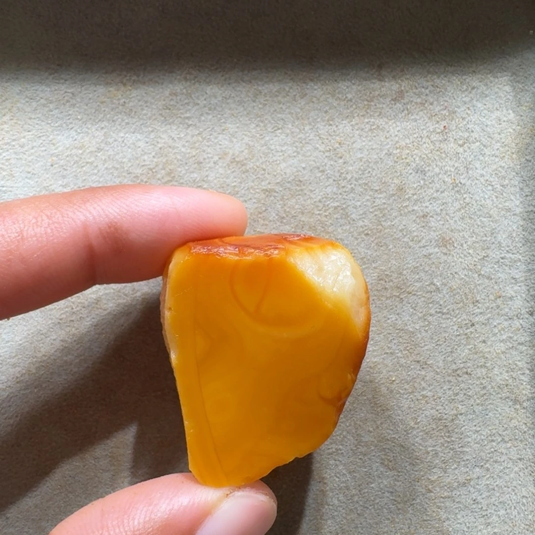 定制琥珀未镶嵌军**馆定制